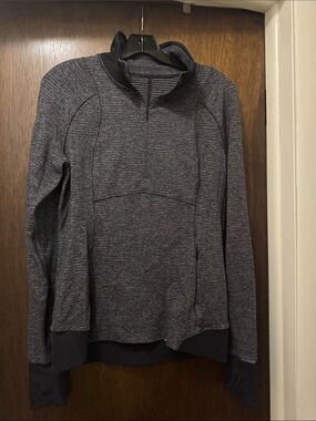 Lululemon Heathered Dark Gray Long-Sleeve Quarter-Zip Pullover